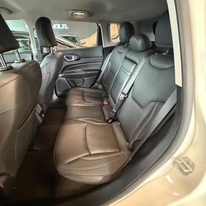 JEEP RENEGADE 1.3 T270 TURBO FLEX NIGHT EAGLE AT6 JEEP RENEGADE 1.3 T270 TURBO FLEX NIGHT EAGLE AT6